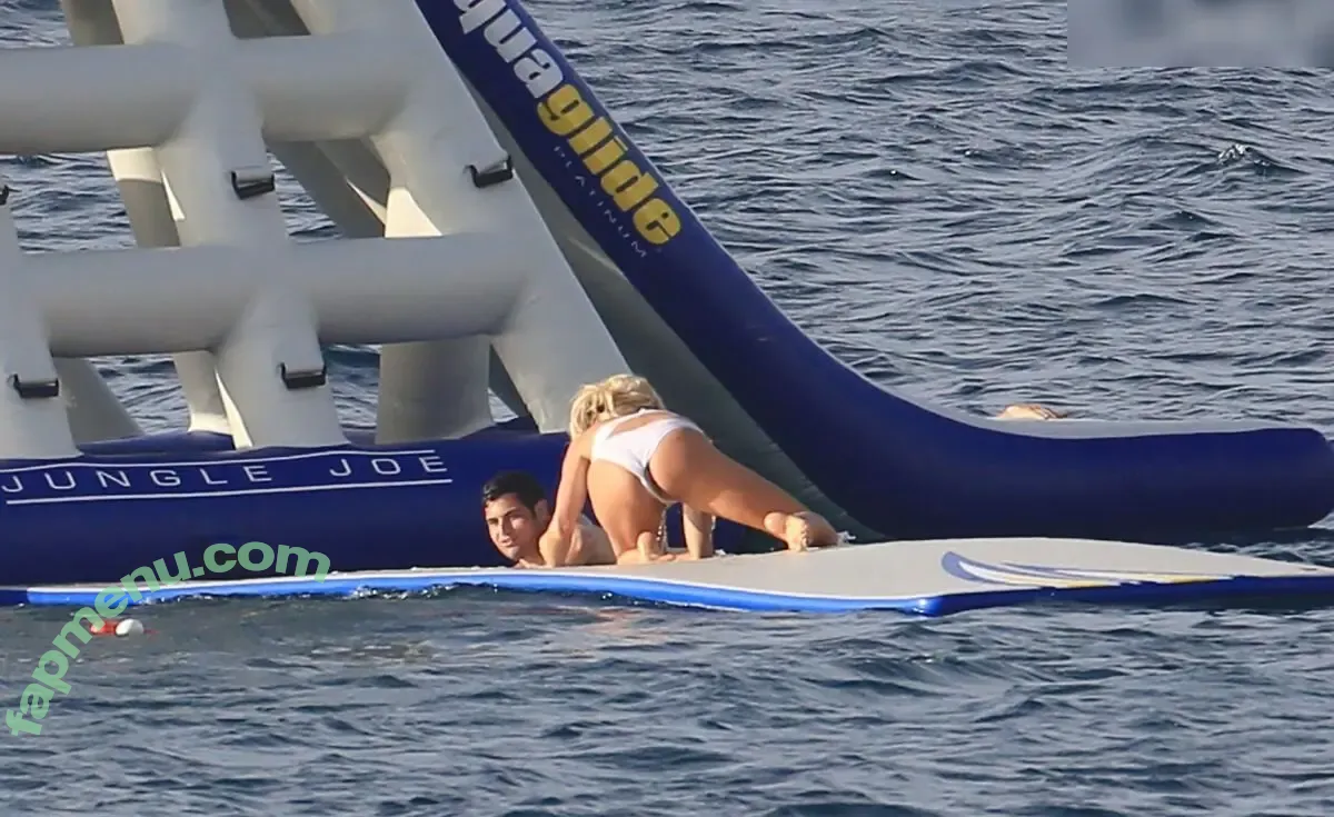 Victoria Silvstedt nude photo #0576 (vicsilvstedt / victoriasilvstedt)