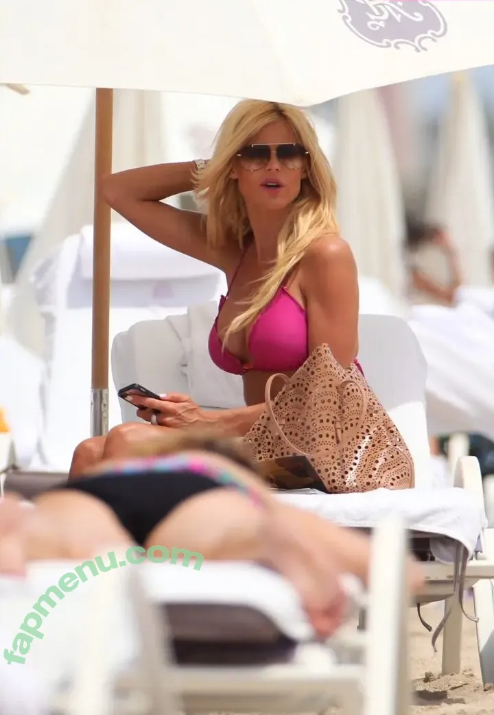 Victoria Silvstedt nude photo #0704 (vicsilvstedt / victoriasilvstedt)