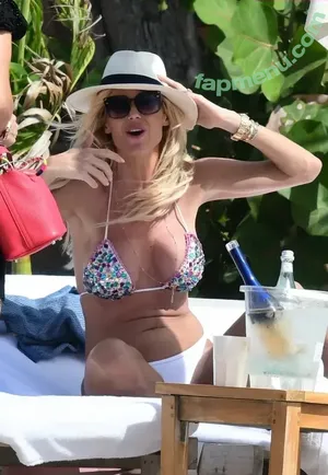 Victoria Silvstedt / vicsilvstedt / victoriasilvstedt nude photo #1219