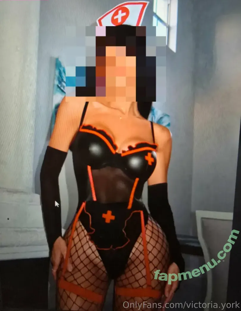 victoria.york nude photo #0009 (victoriaayyork)