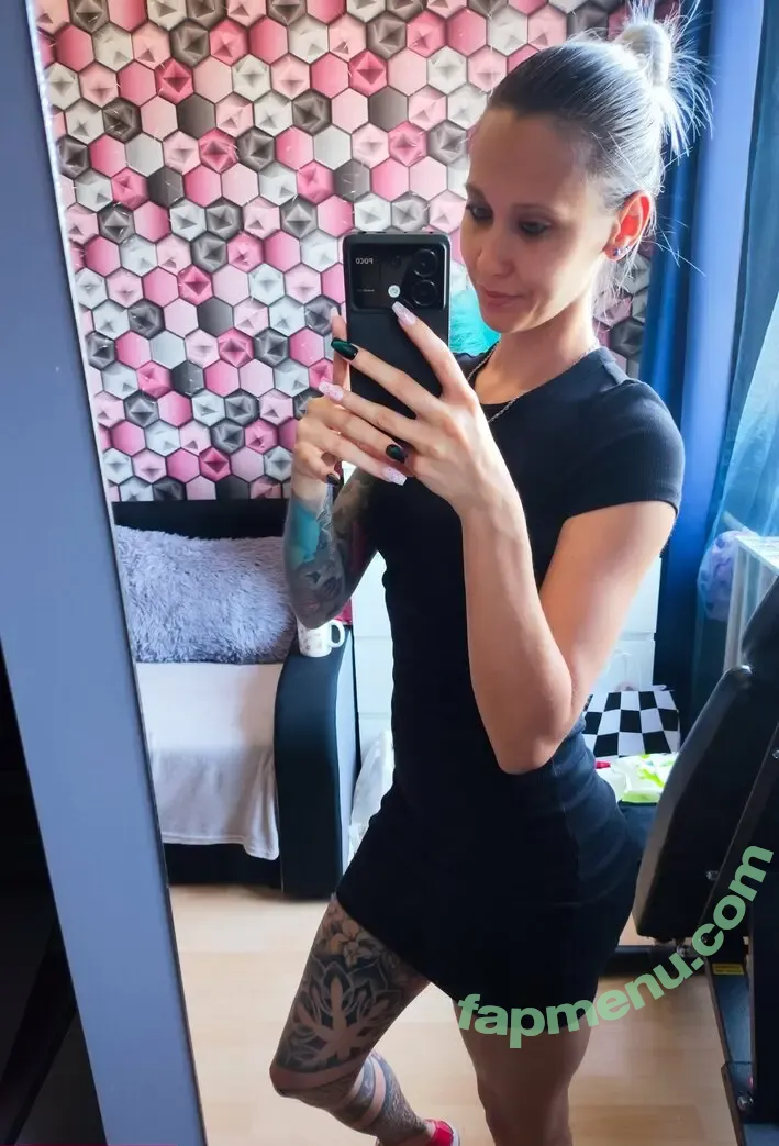 victoriaa0028 nude photo #0008 (victoriaa0028)