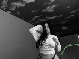 victoriaaya / victorianayar nude photo #0001