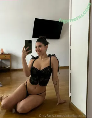  nude photo #0008
