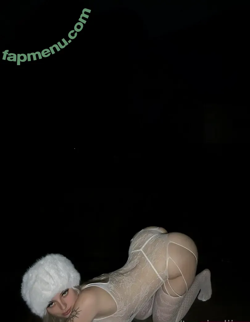 Vikkzy nude photo #0241 (Vikkzy)