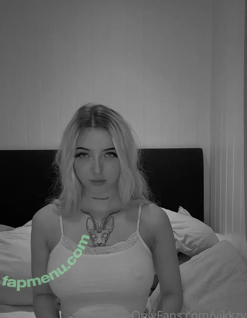 Vikkzy nude photo #0251 (Vikkzy)