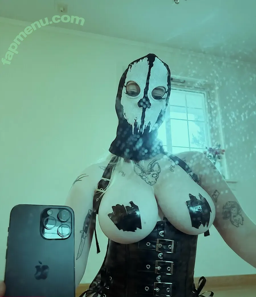 Vikkzy nude photo #0318 (Vikkzy)