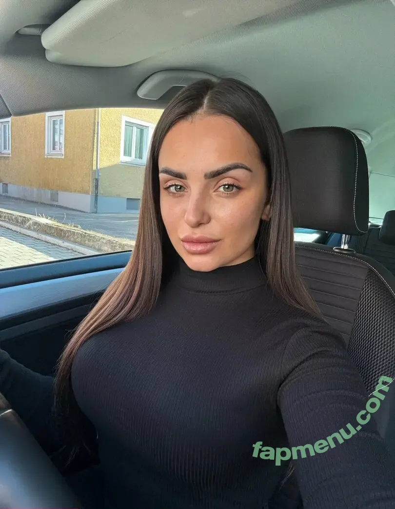 viktoria.vonfalkenstein nude photo #0007 (golfclub_hannover)