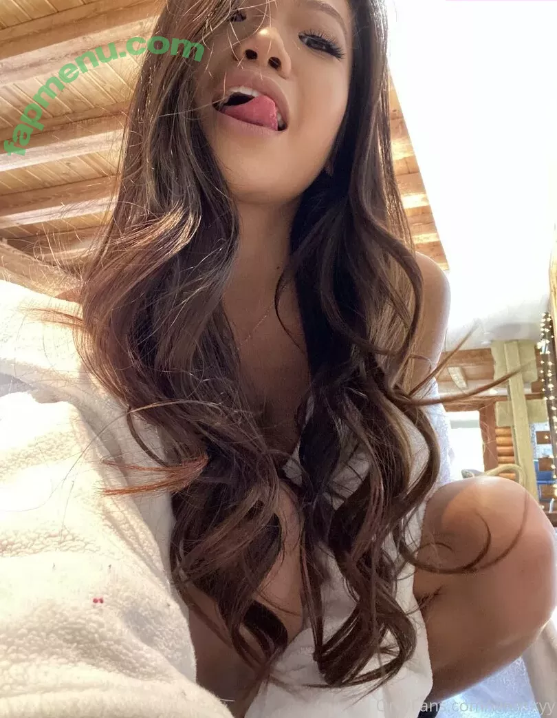 Vinaskyy nude photo #0078 (vinabambina)