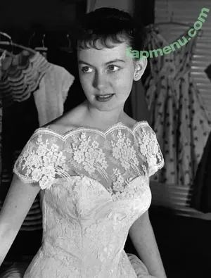 Vintage Sexy Celebs / vintagemoviestars nude photo #0011