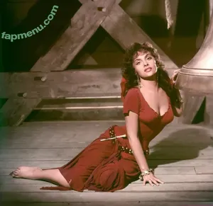 Vintage Sexy Celebs / vintagemoviestars nude photo #0106