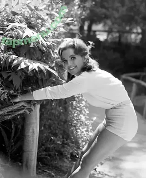 Vintage Sexy Celebs / vintagemoviestars nude photo #0355