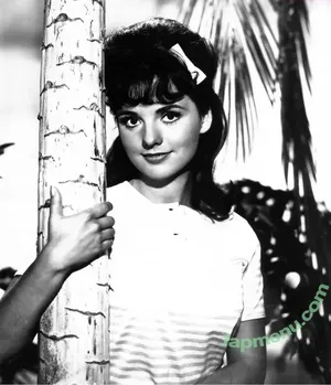 Vintage Sexy Celebs / vintagemoviestars nude photo #0372
