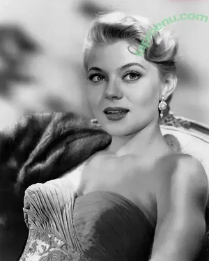 Vintage Sexy Celebs / vintagemoviestars nude photo #0386