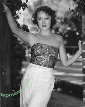 Vintage Sexy Celebs / vintagemoviestars nude photo #0444