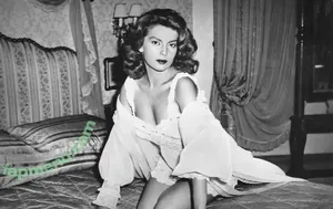 Vintage Sexy Celebs / vintagemoviestars nude photo #0612