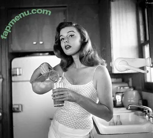 Vintage Sexy Celebs / vintagemoviestars nude photo #0726