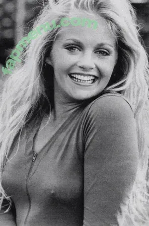Vintage Sexy Celebs / vintagemoviestars nude photo #0795