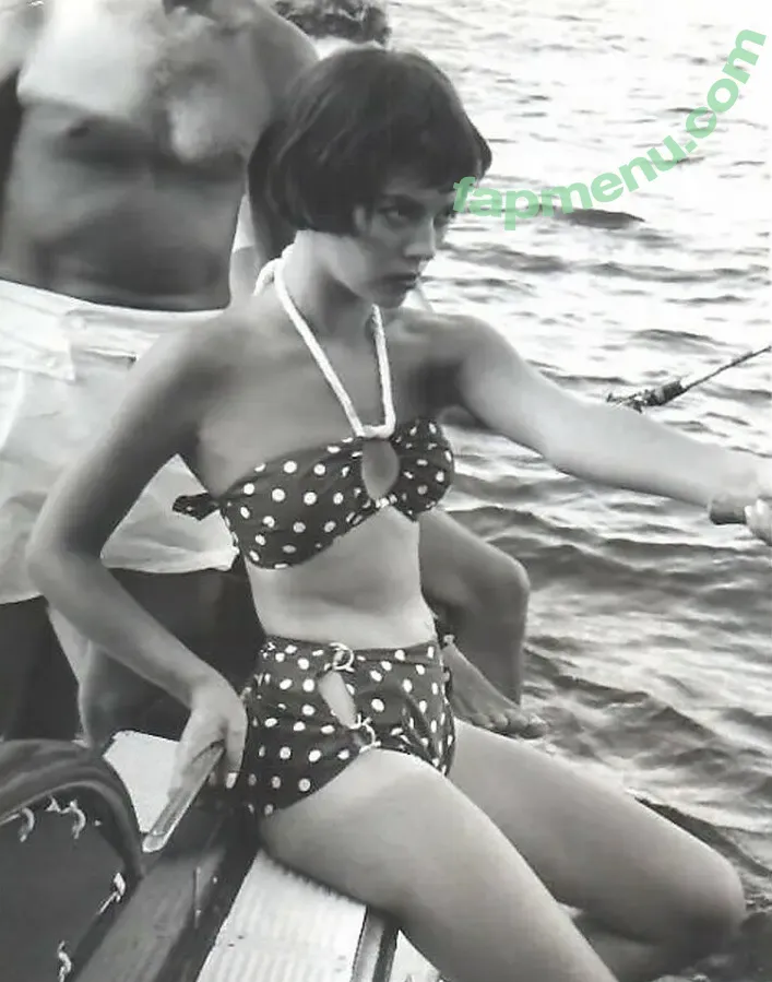 Vintage Sexy Celebs nude photo #0163 (vintagemoviestars)