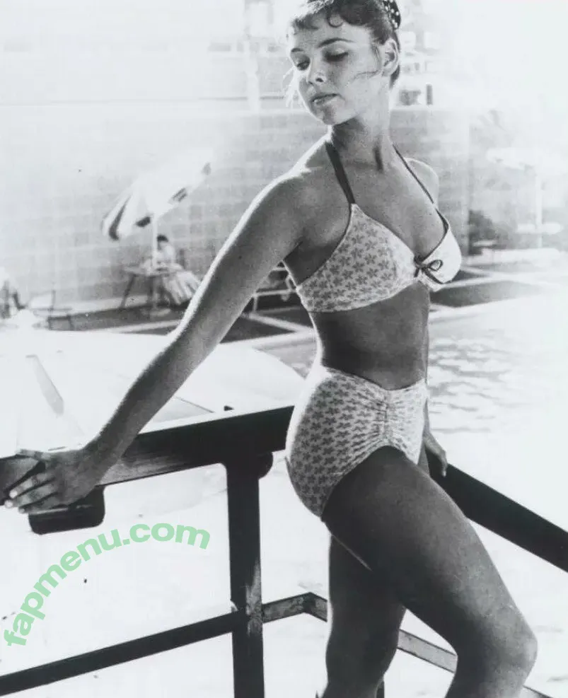 Vintage Sexy Celebs nude photo #0284 (vintagemoviestars)