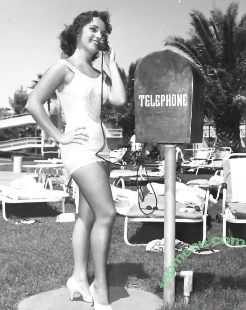 Vintage Sexy Celebs nude photo #0371 (vintagemoviestars)