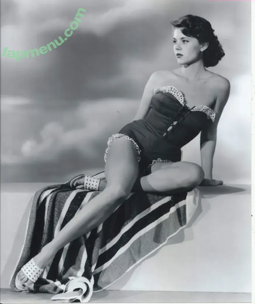 Vintage Sexy Celebs nude photo #0387 (vintagemoviestars)