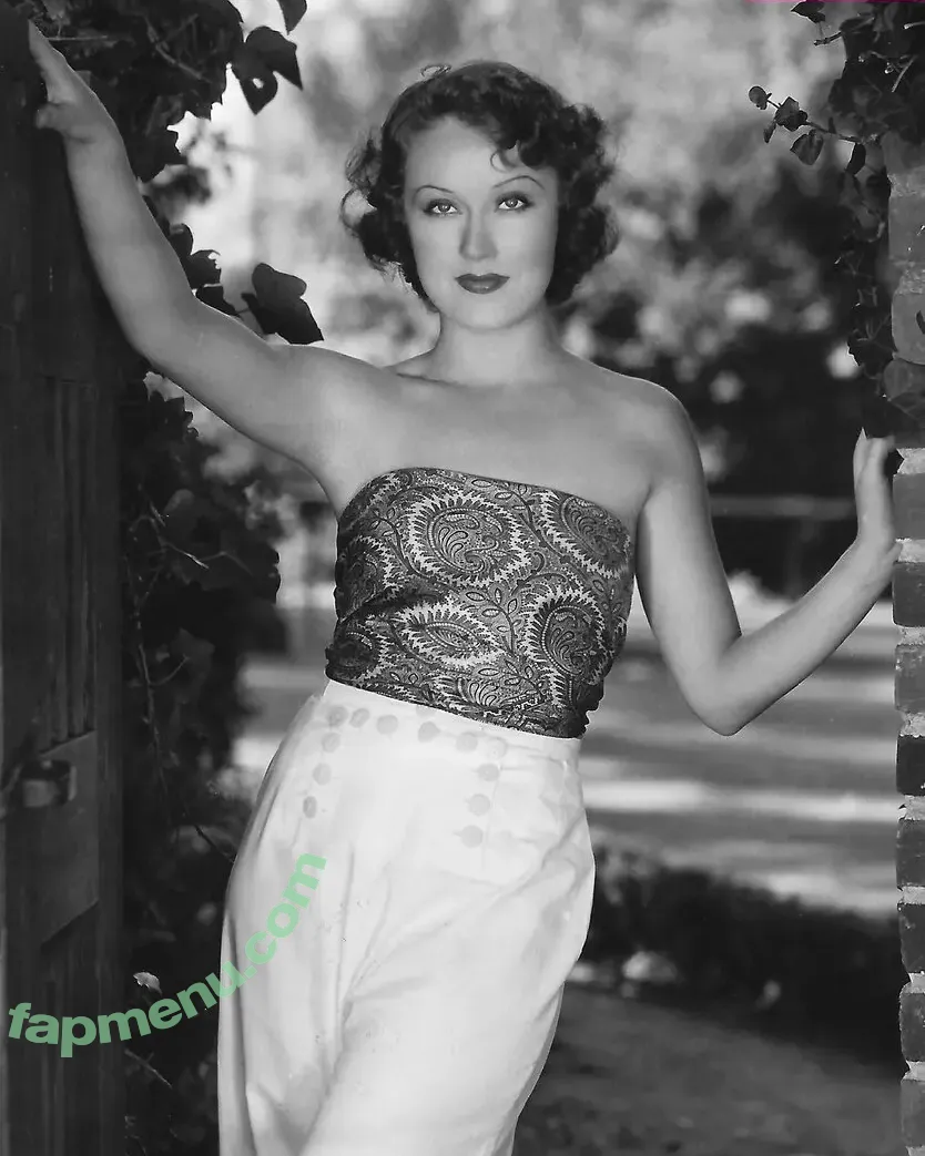 Vintage Sexy Celebs nude photo #0444 (vintagemoviestars)