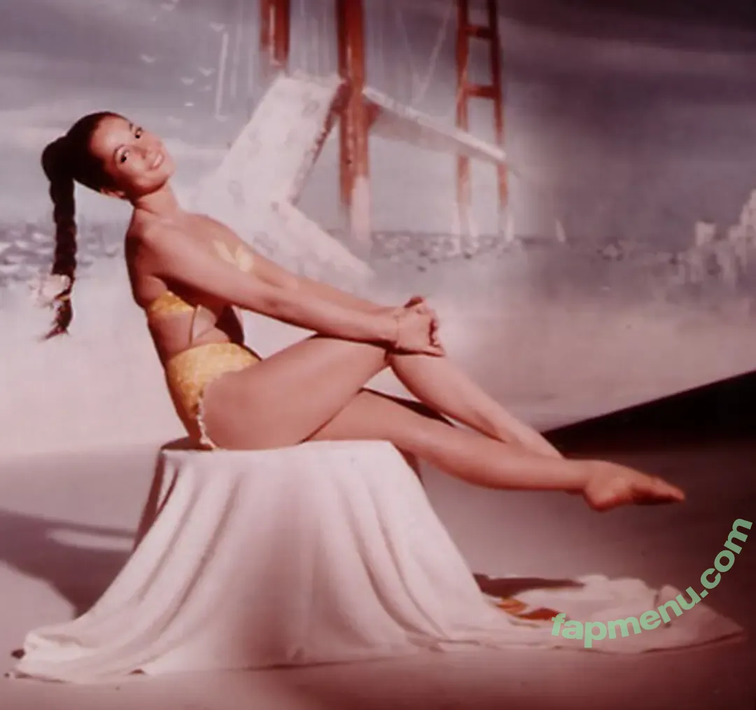 Vintage Sexy Celebs nude photo #0486 (vintagemoviestars)