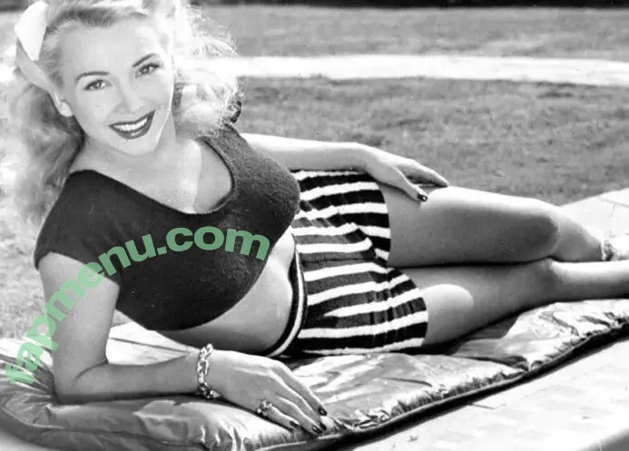Vintage Sexy Celebs nude photo #0590 (vintagemoviestars)