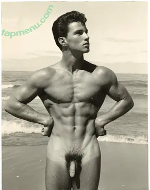  nude photo #0001