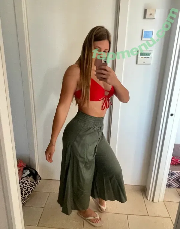 Vinted/eBay nude photo #0016 (Vinted/eBay)