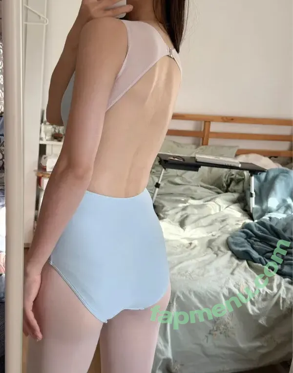Vinted/eBay nude photo #7605 (Vinted/eBay)