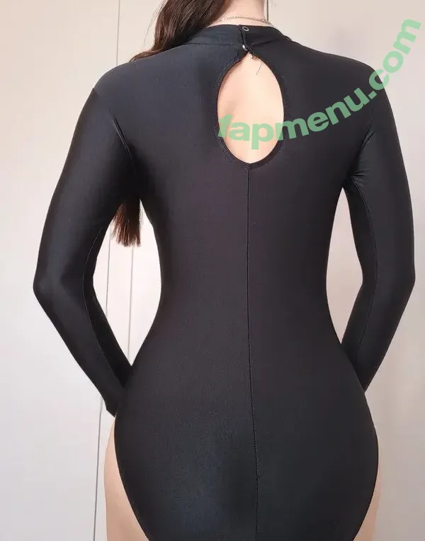 Vinted/eBay nude photo #7648 (Vinted/eBay)