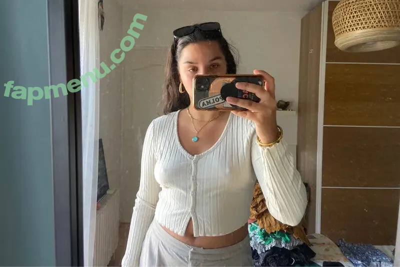 Vinted/eBay nude photo #7668 (Vinted/eBay)