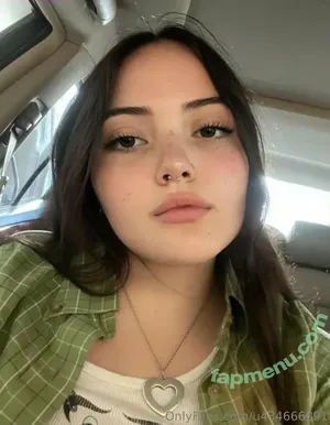  nude photo #0004
