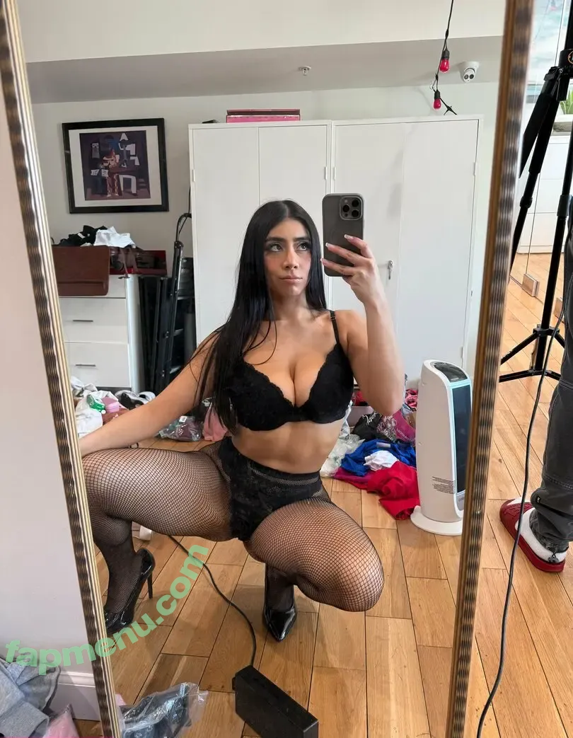 Violet Myers nude photo #0016 (violetmyers / violetsaucy / waifuviolet)