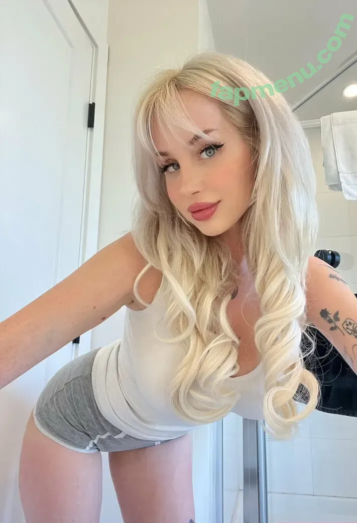 violetbambix nude photo #0040 (violetxbambi_)
