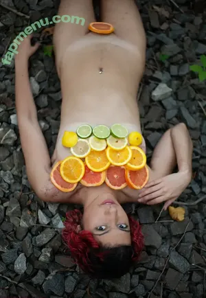  nude photo #0022