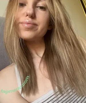 vip.mellie / therealgypsymelliestanley nude photo #0008