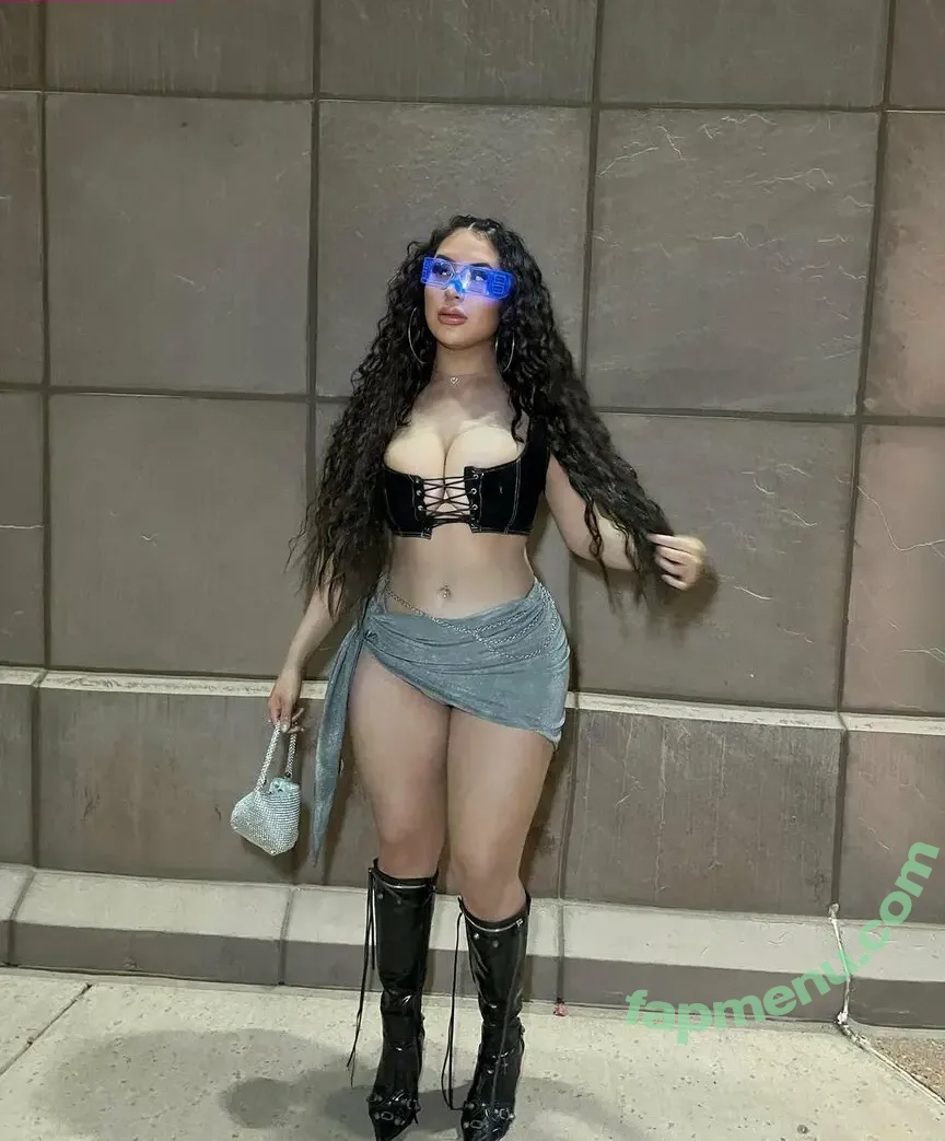 Viridiana Arias nude photo #0011 (Viridia67463069 / everythingviri / viridianaarias_)