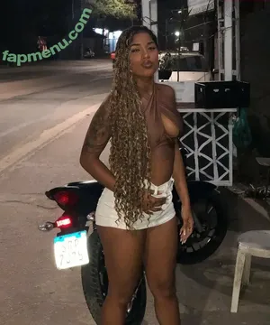  nude photo #0007
