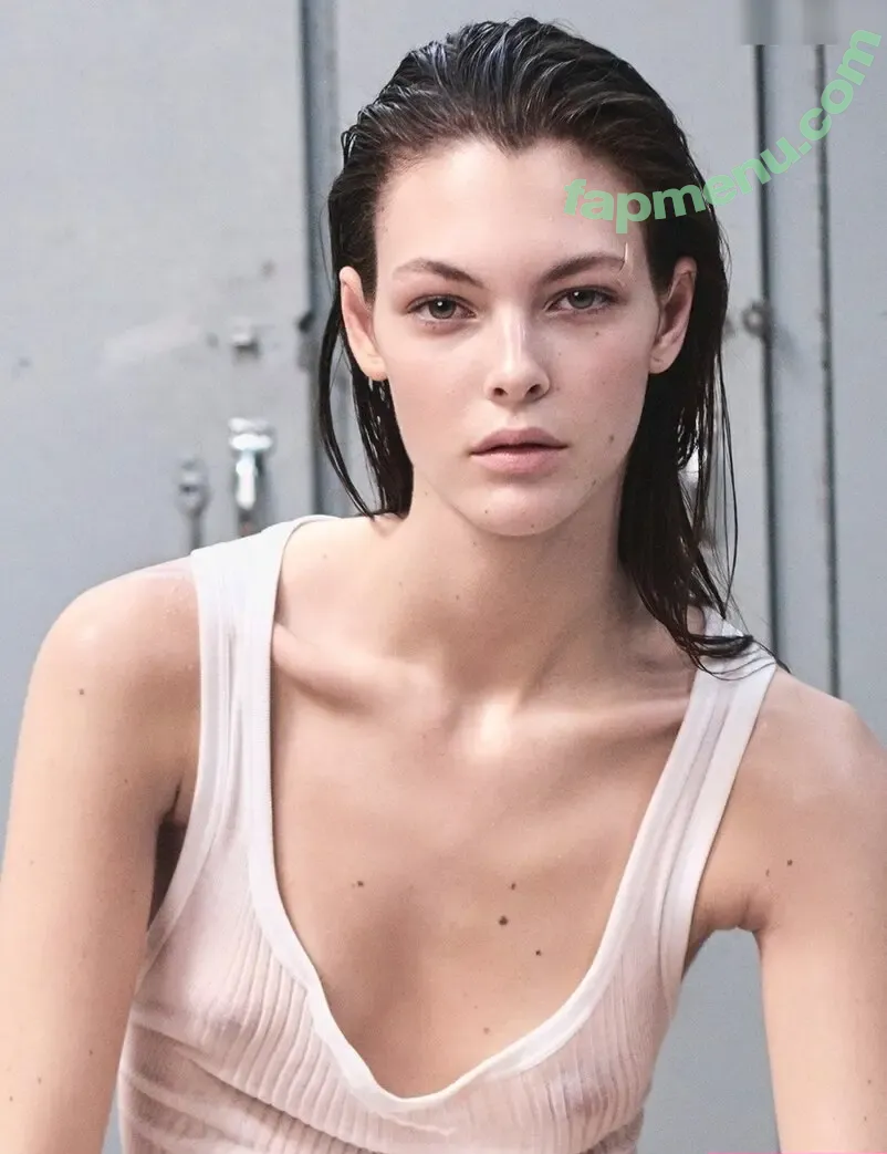 Vittoria Ceretti nude photo #0024 (vittoria)