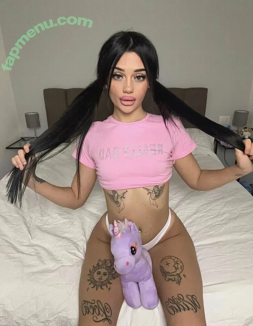 vittorialazzari nude photo #0013 (vittoria_lazzariii)