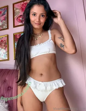 vivaathena / vivaathenaxx nude photo #0011