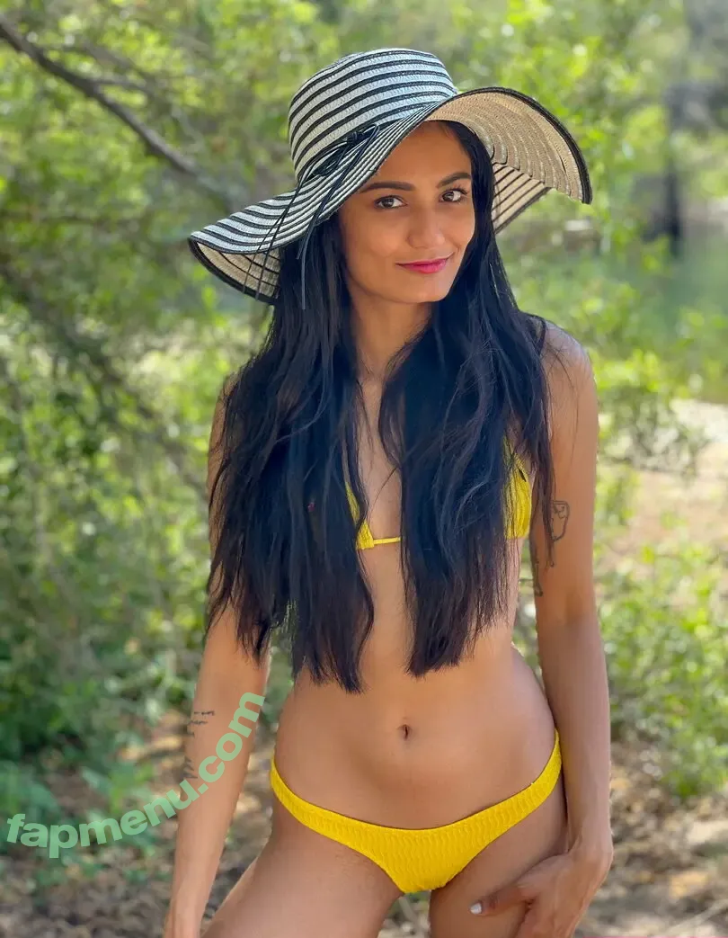 vivaathenax nude photo #0021 (followvivaathena)
