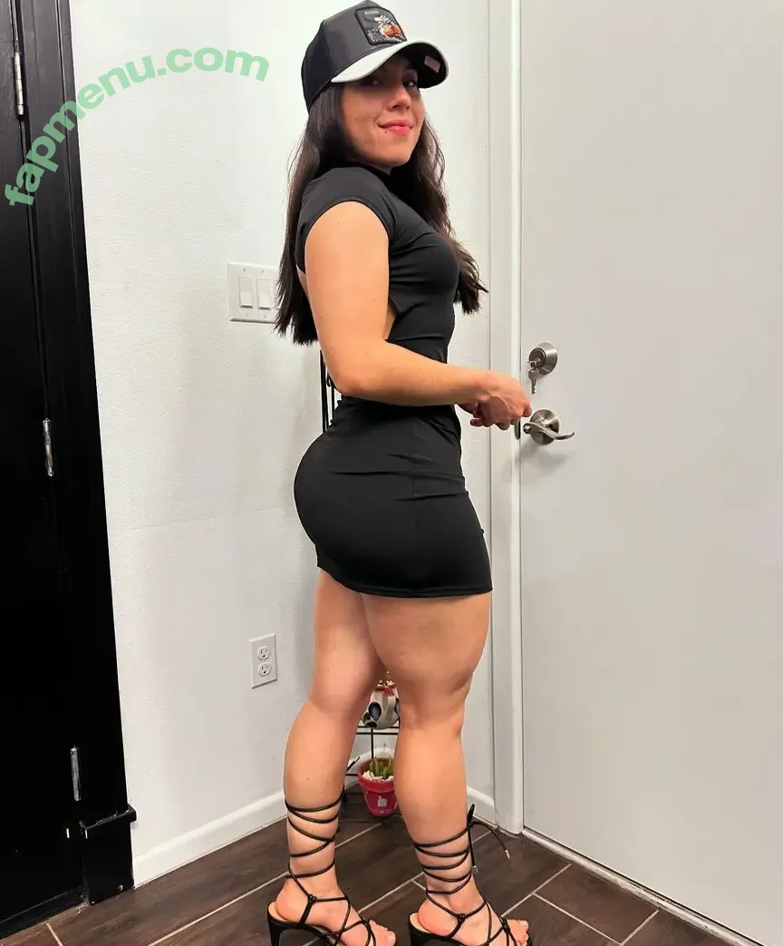 Vivian Saldana nude photo #0031 (vivi.anne.fitt)