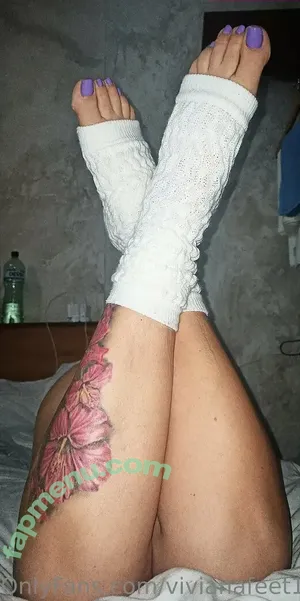 vivianafeet1 / viviannecafe nude photo #0024