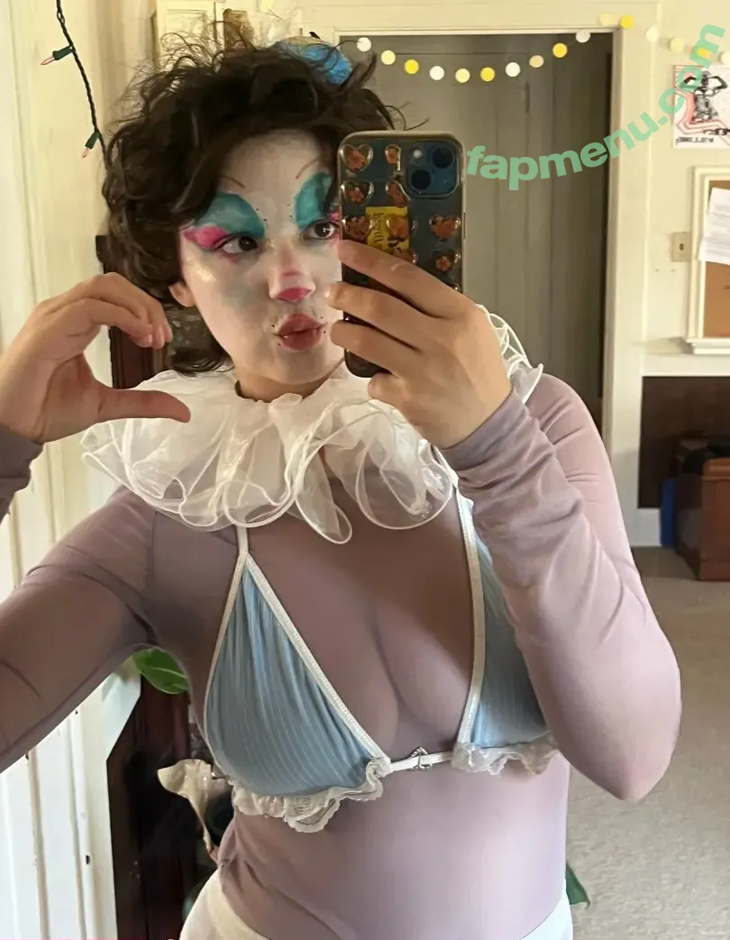 vivsthotz nude photo #0039 (vivsterz_vtn)