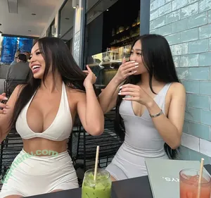  nude photo #0004