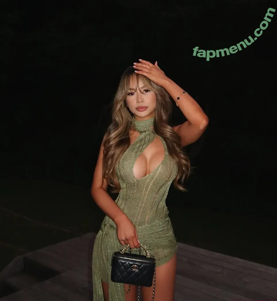 vivvianvu nude photo #0014 (vivvianvu)