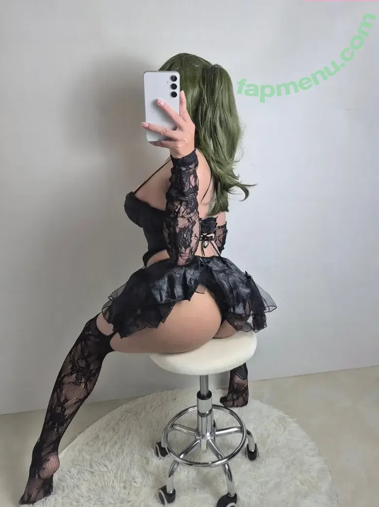 VixxieVie nude photo #0010 (VixxieVie)